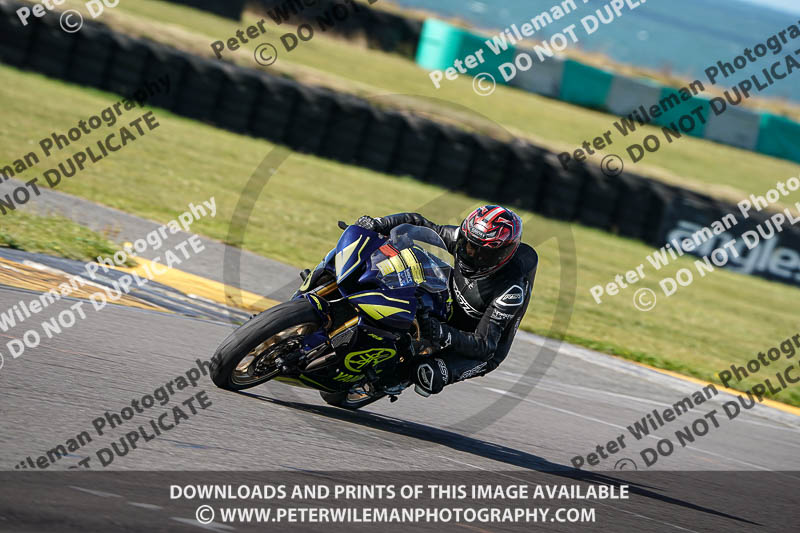 anglesey no limits trackday;anglesey photographs;anglesey trackday photographs;enduro digital images;event digital images;eventdigitalimages;no limits trackdays;peter wileman photography;racing digital images;trac mon;trackday digital images;trackday photos;ty croes